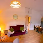 The Piggery Tipperary - Snore By The Nore Apartmán *